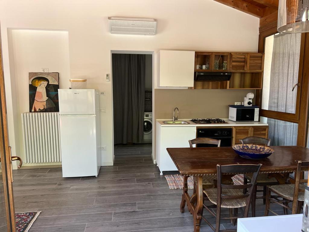 Garda 33 Caprino Veronese Apartment Exterior photo